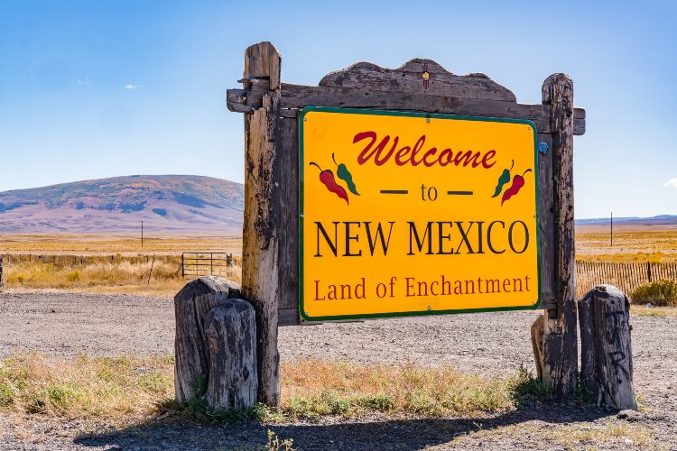 Welcome to New Mexico sign